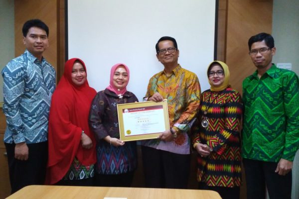 RSUD Kota Makassar Raih Predikat Lulus Tingkat Paripurna Akreditasi Rumah Sakit